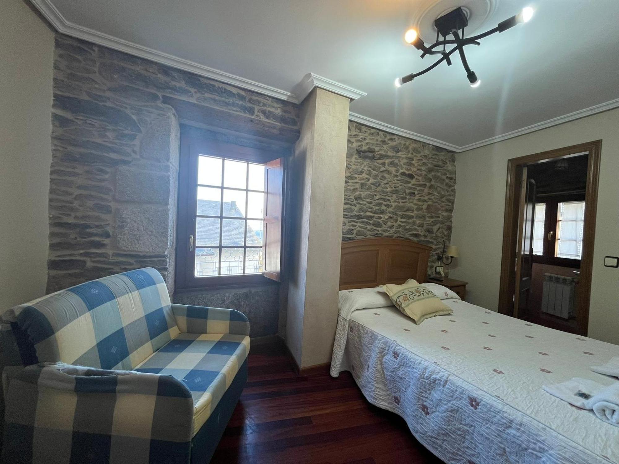 Hotel Caldelas Sacra-Pension Rustica 3 Estrellas Castro Caldelas Zewnętrze zdjęcie