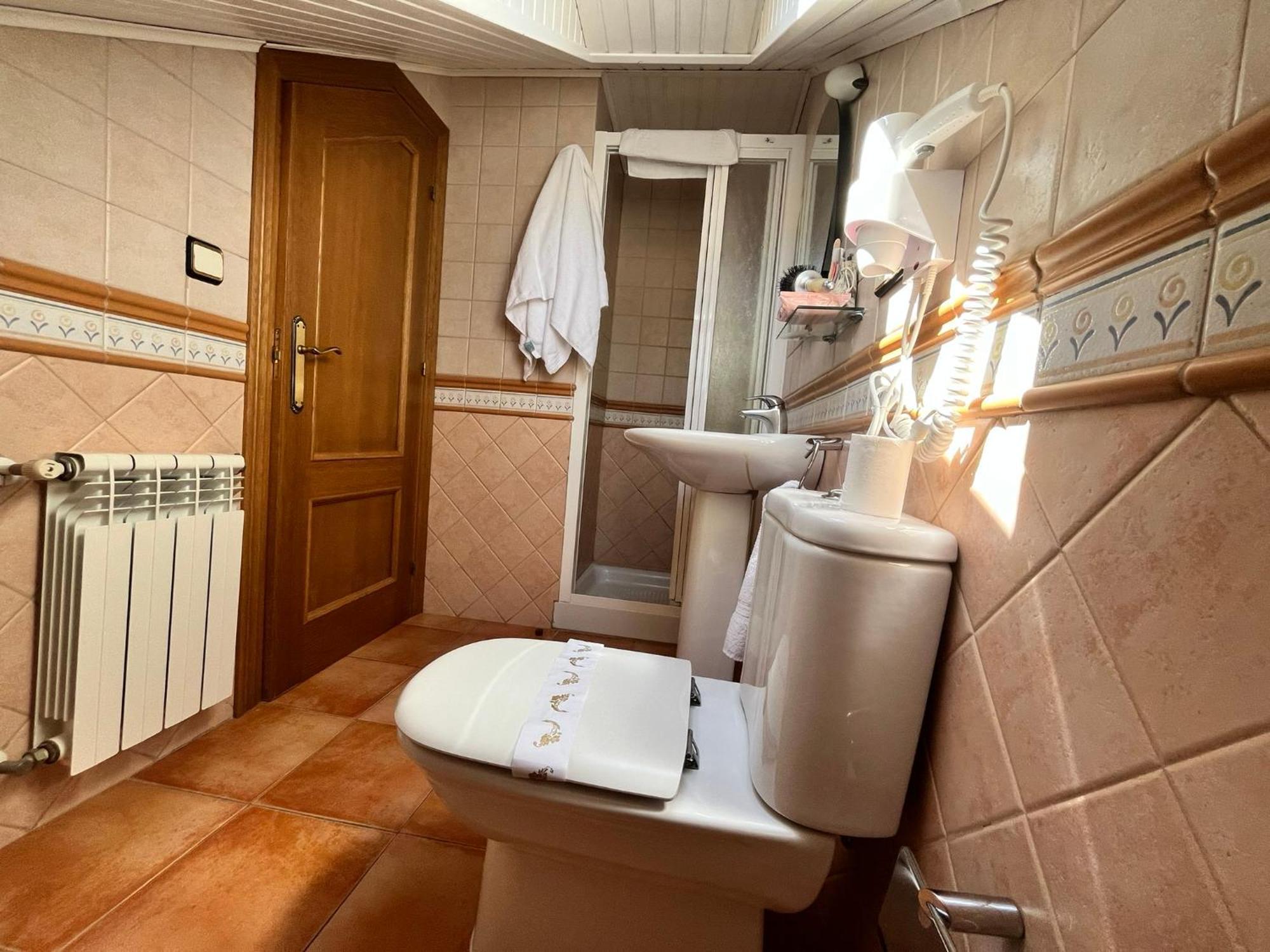 Hotel Caldelas Sacra-Pension Rustica 3 Estrellas Castro Caldelas Zewnętrze zdjęcie