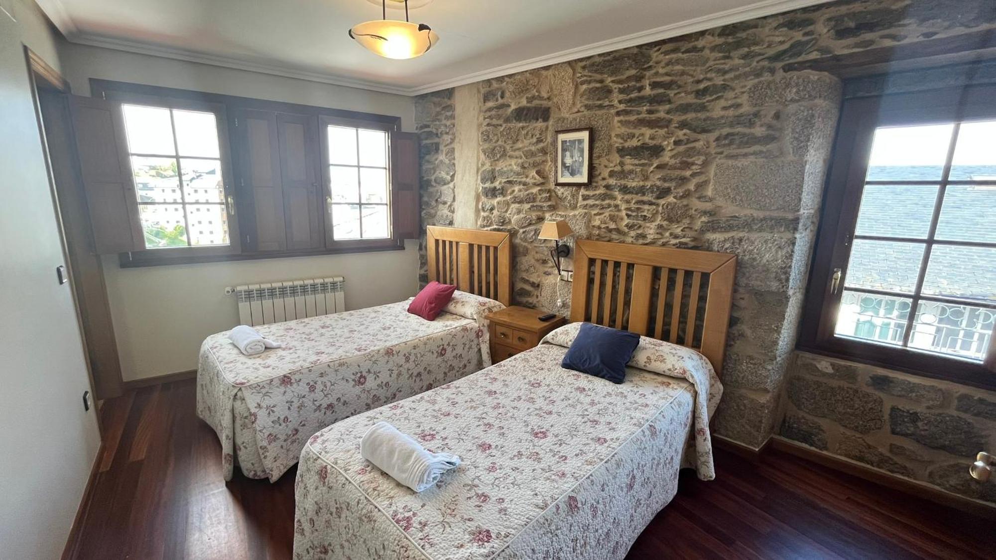 Hotel Caldelas Sacra-Pension Rustica 3 Estrellas Castro Caldelas Zewnętrze zdjęcie